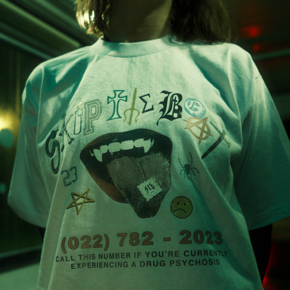 THE "DRUGS R BAD" TEE