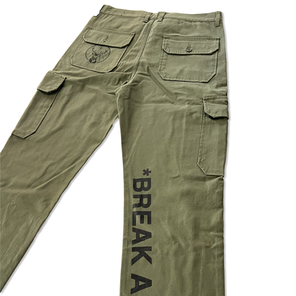THE "BREAK A LEG" CARGO PANTS