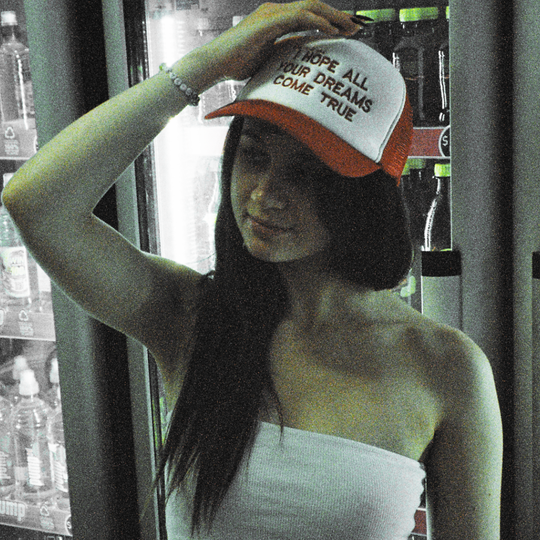 'DREAMS' TRUCKER CAP